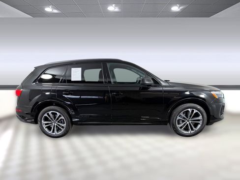 Certified 2026 Audi Q7 2.0T Premium w/ Convenience Plus Package AWD/4WD image 8