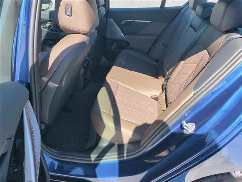 New 2027 BMW 550e xDrive AWD/4WD image 16