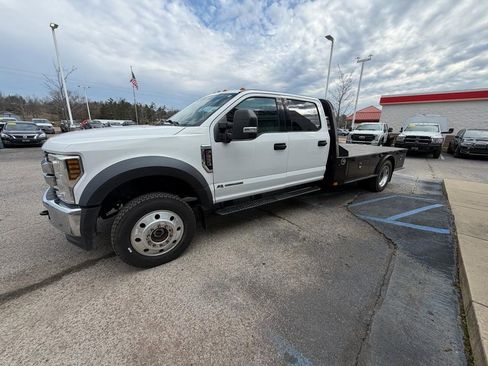 Used 2019 Ford F550 4x4 Crew Cab Super Duty image 3