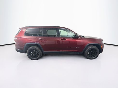 Used 2026 Jeep Grand Cherokee L 2WD image 10