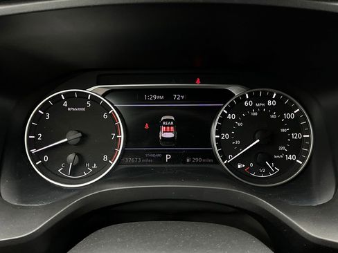 Used 2025 Nissan Rogue SV image 37