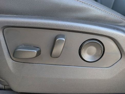 Used 2023 Chevrolet Silverado 1500 LTZ image 15