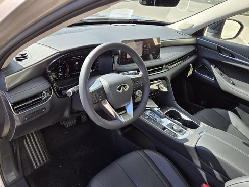 New 2026 INFINITI QX60 Luxe w/ Cargo Package AWD/4WD image 5