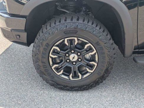 New 2026 Chevrolet Silverado 1500 ZR2 AWD/4WD image 12