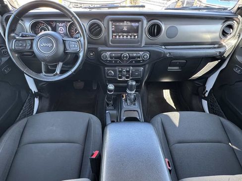 Used 2022 Jeep Gladiator Sport AWD/4WD image 24