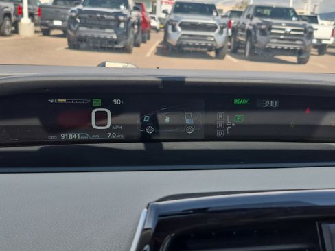 Used 2016 Toyota Prius Two FWD image 15