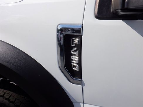 Used 2022 Ford F450 XL w/ Power Equipment Group image 23