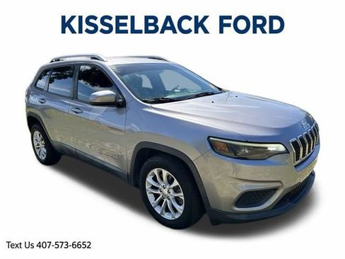 Used 2020 Jeep Cherokee Latitude FWD image 1
