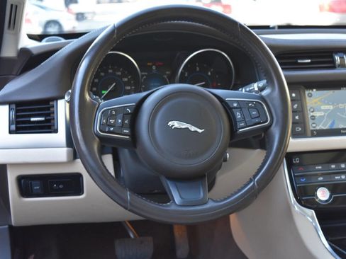 Used 2017 Jaguar XF Premium image 55