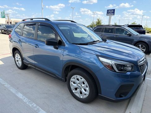 Used 2021 Subaru Forester AWD/4WD image 2