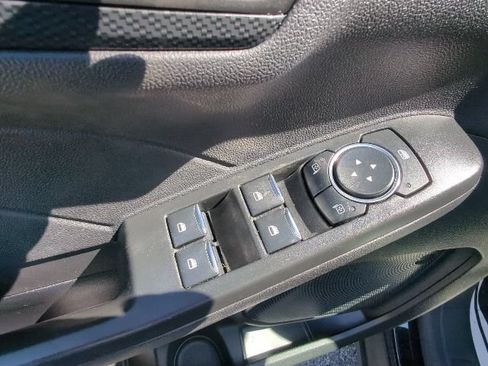 Used 2025 Ford Escape ST-Line Select w/ Tech Pack #1 AWD/4WD image 12