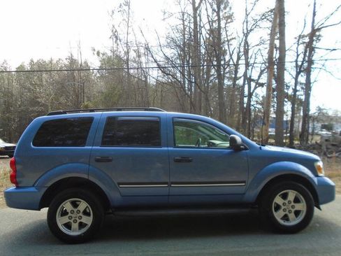 Used 2007 Dodge Durango SLT image 4