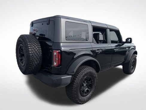 Certified 2024 Ford Bronco Wildtrak image 6