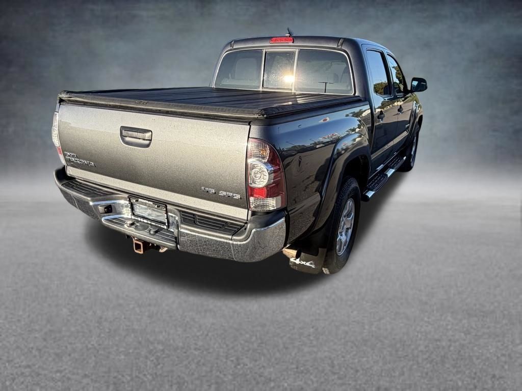 Used 2015 Toyota Tacoma 4x4 Double Cab w/ SR5 Package image 5