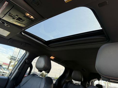 Used 2021 Toyota Sienna XSE w/ XSE Plus Package image 16