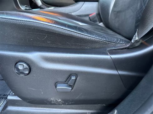 Used 2018 Jeep Grand Cherokee Altitude image 17