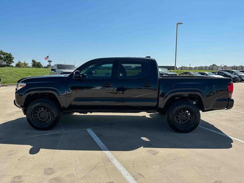 Used 2023 Toyota Tacoma SR AWD/4WD image 6