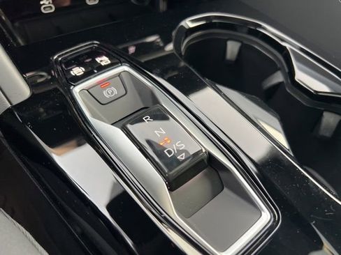 Certified 2025 Audi Q5 Premium Plus w/ Premium Plus image 23