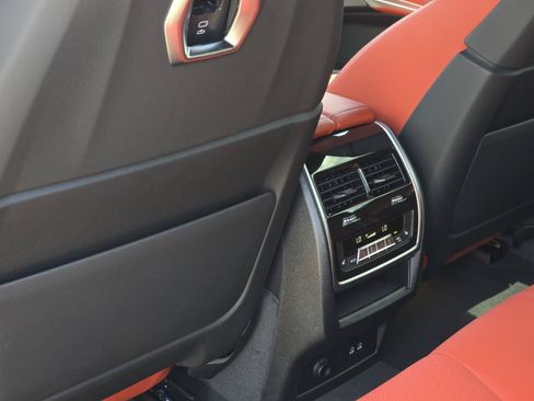 New 2026 BMW X5 M Competition w/ Executive Package AWD/4WD image 18