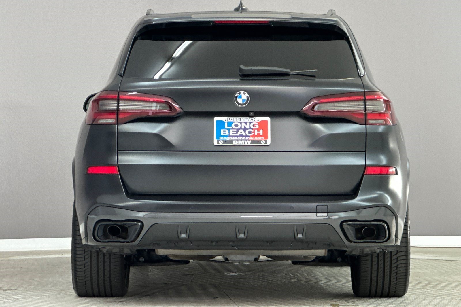 Used 2022 BMW X5 xDrive40i w/ M Sport Package AWD/4WD image 9