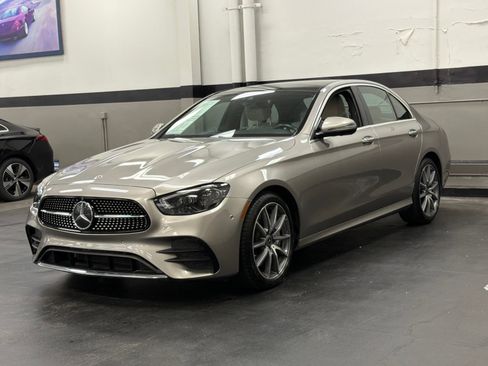 Used 2023 Mercedes-Benz E 350 4MATIC Sedan image 6