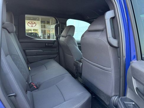 Used 2025 Toyota Tacoma SR5 image 11