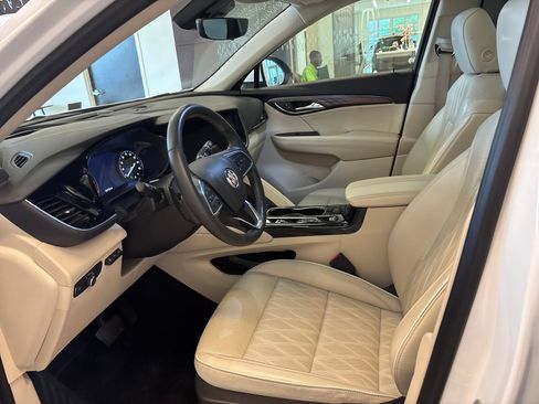Used 2021 Buick Envision Avenir w/ Technology Package II AWD/4WD image 12