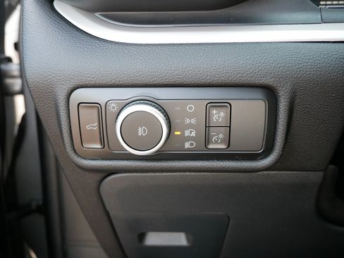 Used 2023 Ford Explorer XLT w/ Equipment Group 202A AWD/4WD image 26