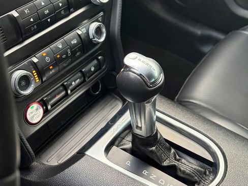 Used 2019 Ford Mustang GT image 12