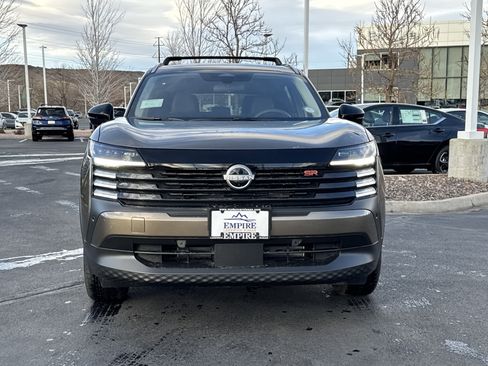 New 2026 Nissan Kicks SR w/ Cold Weather Package image 5