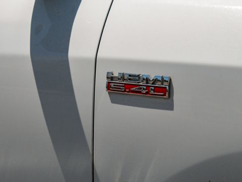 Used 2022 RAM 2500 Big Horn AWD/4WD image 5
