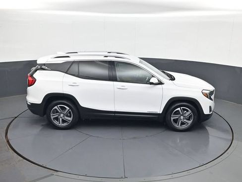 Used 2018 GMC Terrain SLT w/ Preferred Package FWD image 16