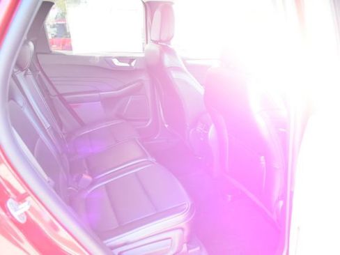 Used 2024 Ford Escape Platinum AWD/4WD image 42
