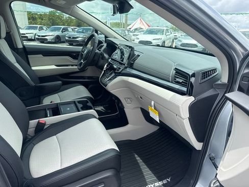 New 2026 Honda Odyssey Elite image 19