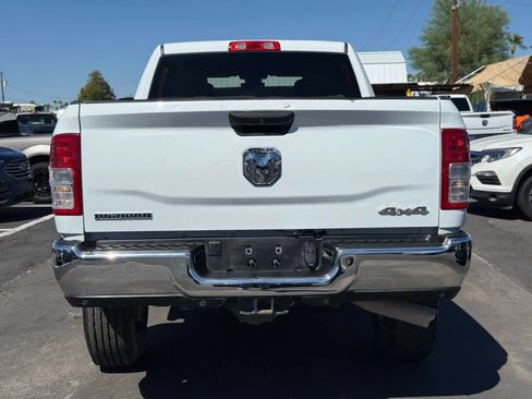 Used 2024 RAM 2500 Big Horn w/ Off Road Package AWD/4WD image 4