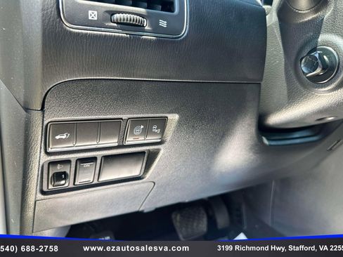 Used 2016 INFINITI QX80 4WD w/ Driver's Assistance Package image 16