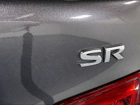 Used 2015 Nissan Sentra SR FWD image 20