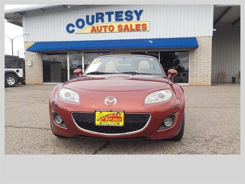 Used 2011 MAZDA MX-5 Miata Grand Touring w/ Premium Pkg image 20