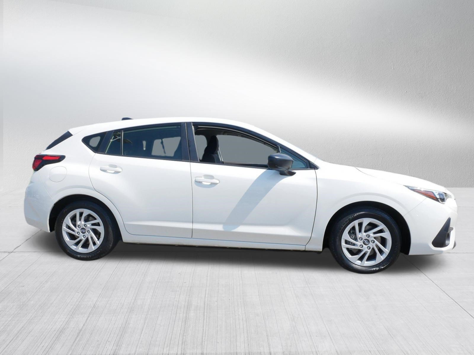 Certified 2024 Subaru Impreza 2.0i AWD/4WD image 8