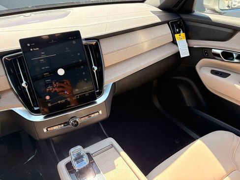 New 2026 Volvo XC90 B6 Plus w/ Protection Package image 23