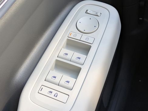 New 2026 Hyundai Santa Fe SE FWD image 26