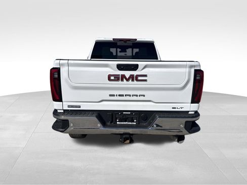 Used 2024 GMC Sierra 2500 SLT w/ SLT Premium Package image 15