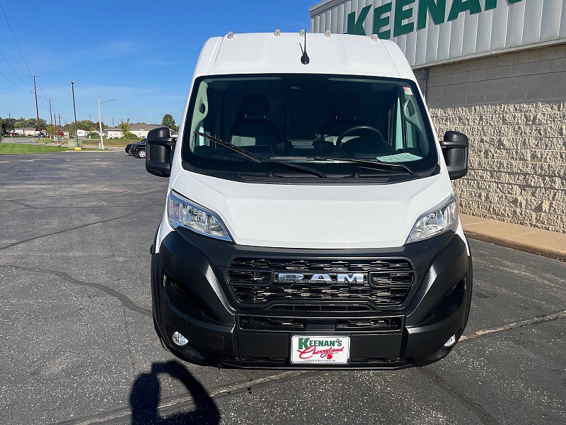 Used 2025 RAM ProMaster 2500 w/ Convenience Group FWD image 3