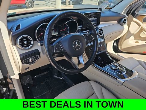 Used 2019 Mercedes-Benz GLC 350e 4MATIC image 16
