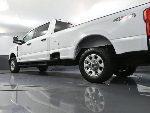 Used 2023 Ford F350 XLT AWD/4WD image 49