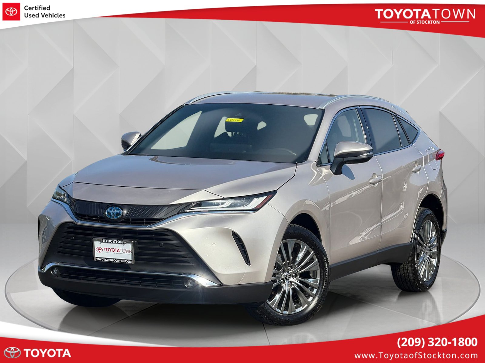 Certified 2023 Toyota Venza XLE AWD/4WD image 1