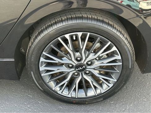 Certified 2023 Kia Forte GT-Line w/ GT-Line Technology Package image 37