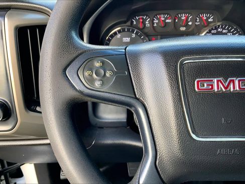 Used 2018 GMC Sierra 2500 4x4 Crew Cab w/ Sierra Convenience Package image 23