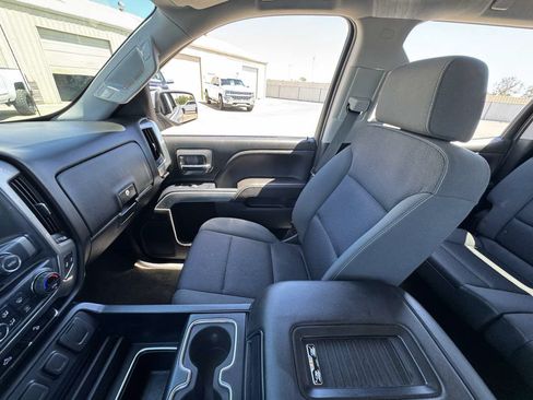 Used 2017 Chevrolet Silverado 1500 LT w/ All Star Edition AWD/4WD image 31