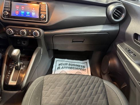 Used 2021 Nissan Kicks S FWD image 25